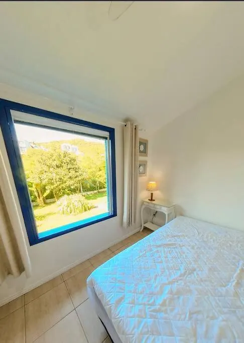 Apartamento Terreo Em Condominio No Centro Garopaba